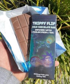 Trippy flip milk chocolate bar